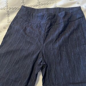 Tribal blue leggings size 6
